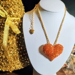 (NEW ITEM) Betsey Johnson Vibrant Orange Rhinestone Heart Necklace
